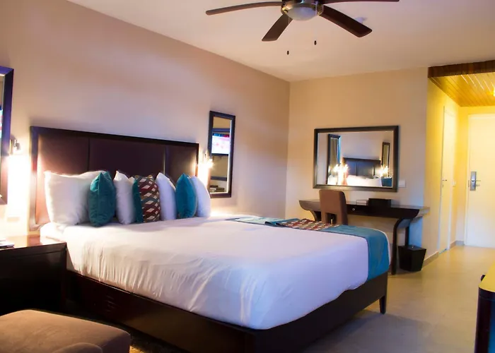 Best Western Plus Accra Beach Hotel